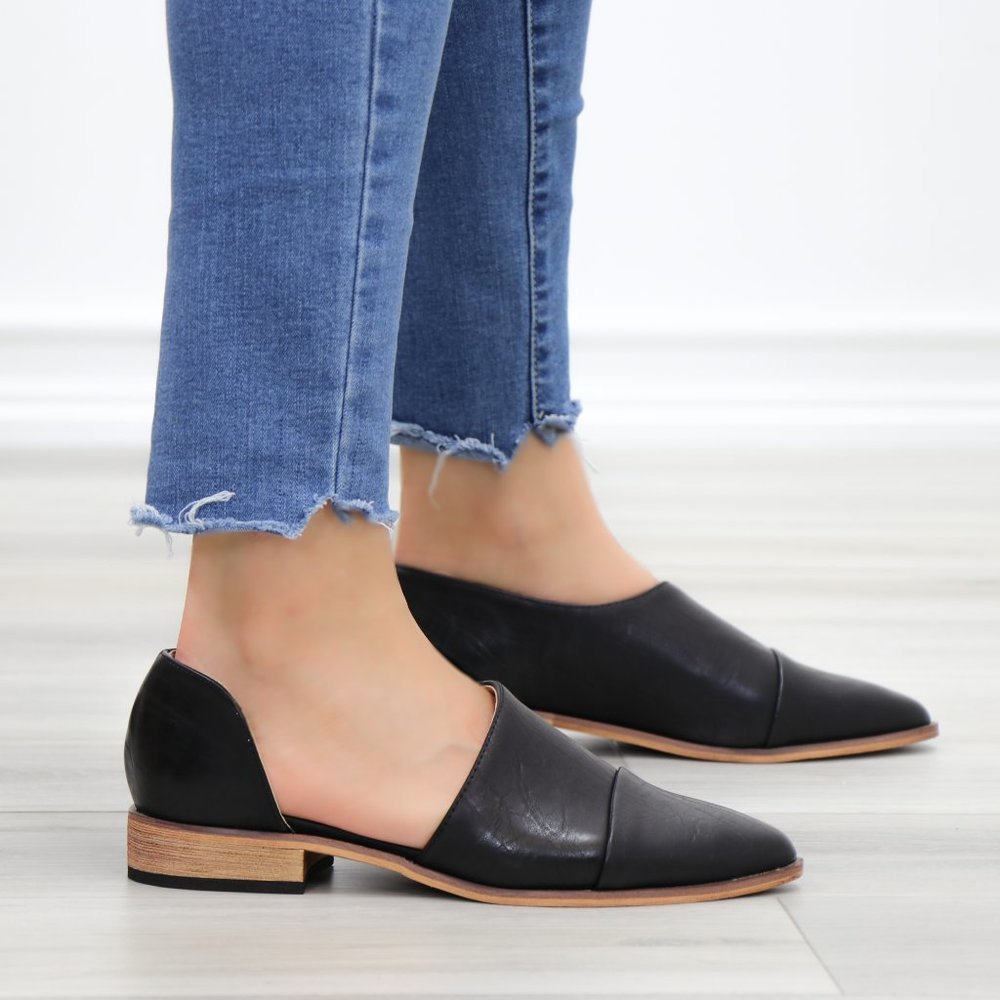 Black Opened Side Pointy Slip On Flat Loafer - Picture 7 of 13
